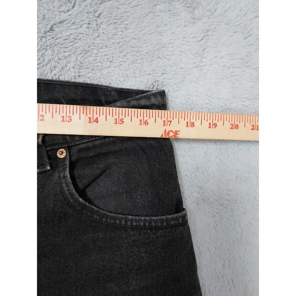Vintage Levis 560 Jeans Men 34x30 Loose Fit Tapered Leg Black Baggy Made USA 90s